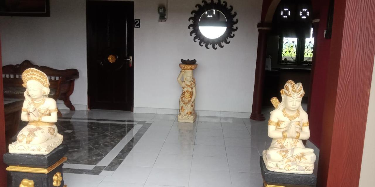 Ibu Ana Homestay Tabanan  Bagian luar foto