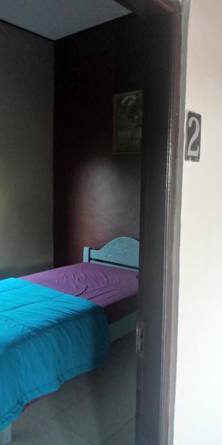 Ibu Ana Homestay Tabanan  Bagian luar foto